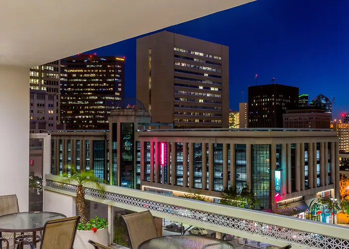 Holiday Inn Express - Downtown San Diego By Ihg