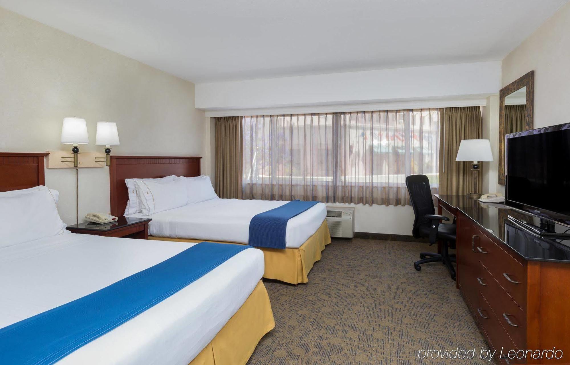 Express - Downtown By Ihg 3*
